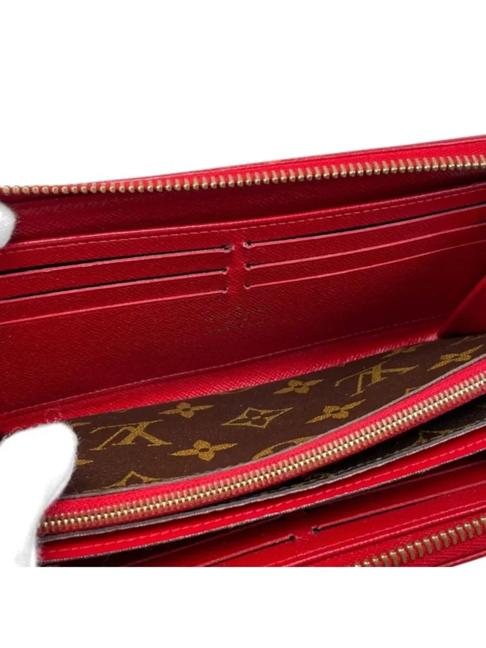 Louis Vuitton Wallet Zippy Retiro Monogram Cerise